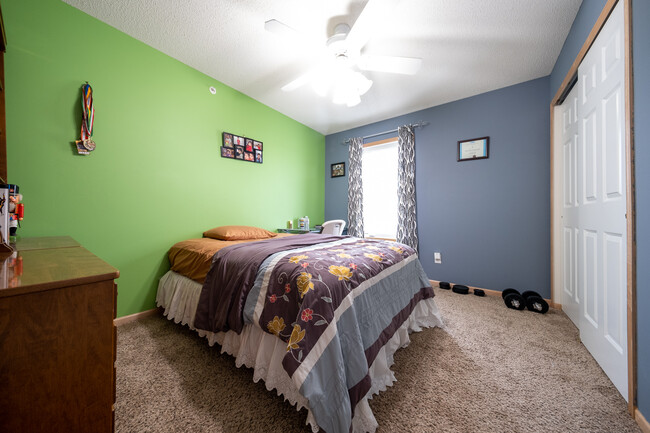 Building Photo - 5157 Yuma Ln N