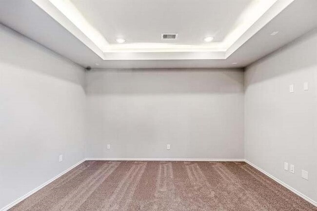 Building Photo - 25435 Kidwiler Dr