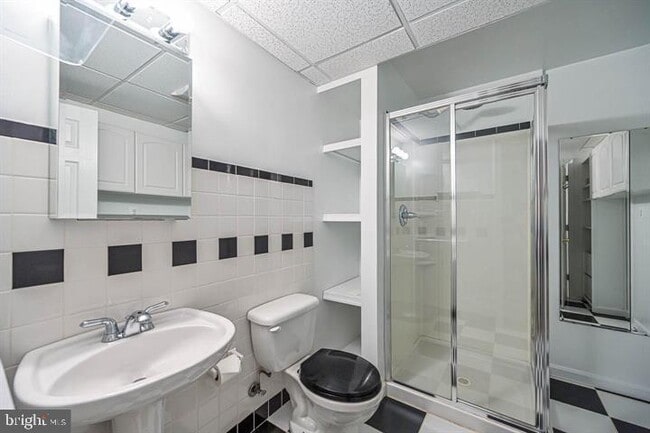 Building Photo - 9110 Autumn Oak Ct