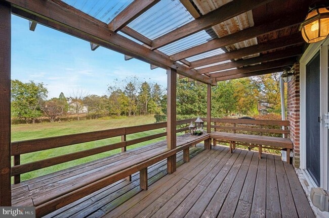 Building Photo - 608 Whitpain Hills