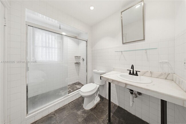 Building Photo - 173 NW 18th St