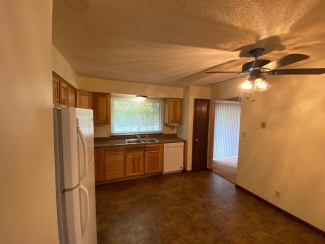 Building Photo - 1762 S El Centro Ct