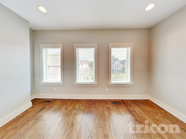 Building Photo - 1216 Hillwood Private Cove