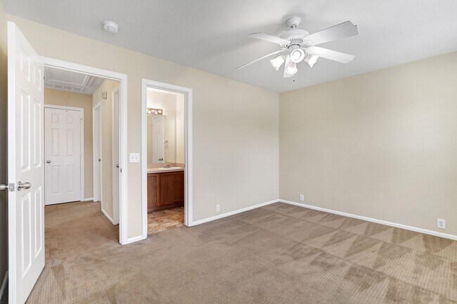 Building Photo - ***APPLICATION CURRENTLY UNDER REVIEW***Tw...