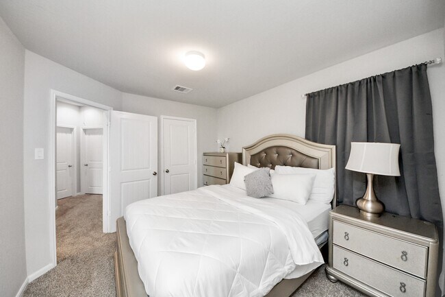 Building Photo - 3514 Windham Way