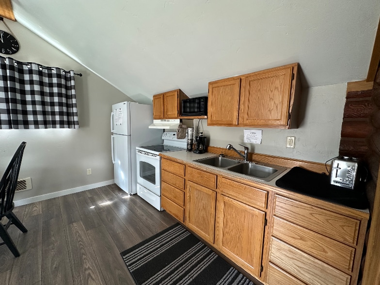 Building Photo - 3575 US-93