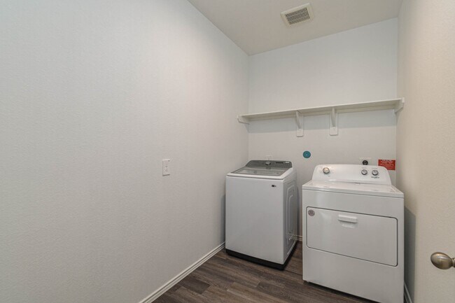 Building Photo - 24219 Copperleaf Bay Ln