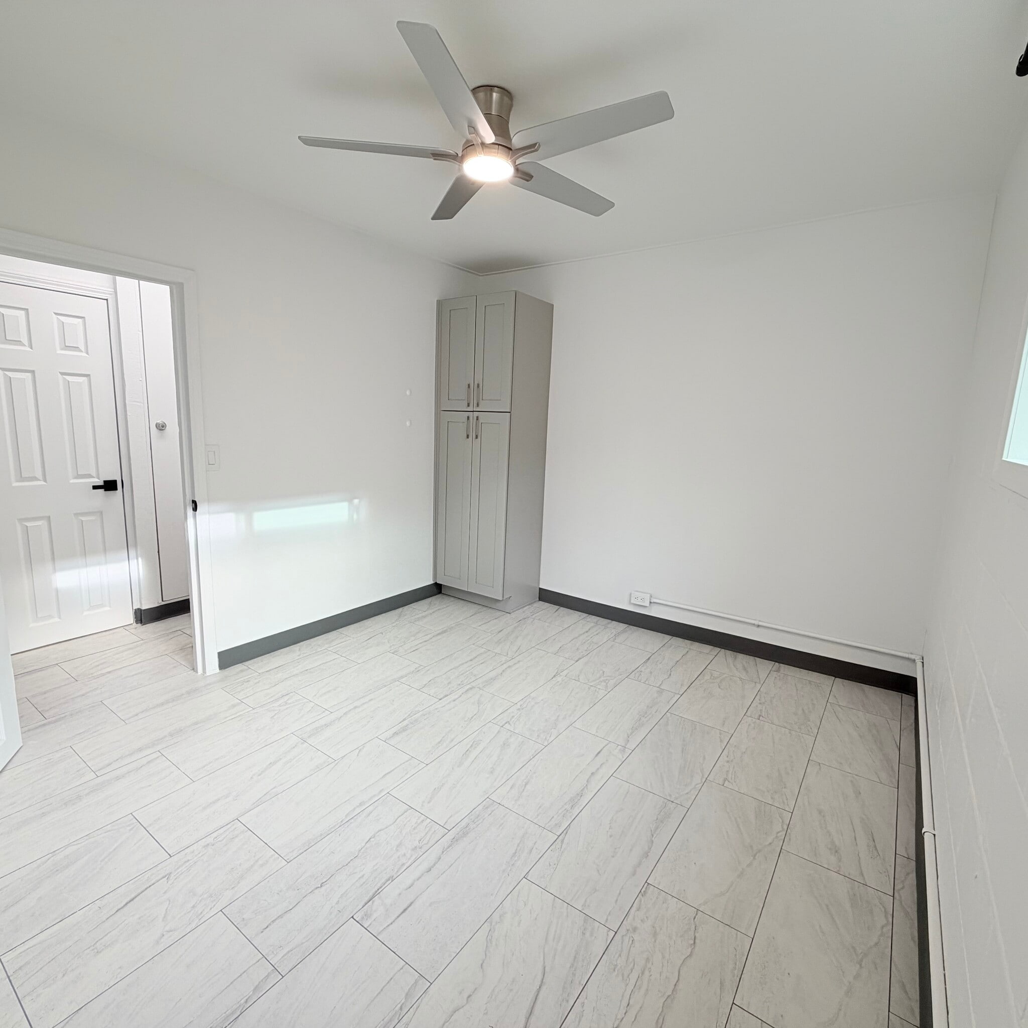 Den/office/ gym/ gaming room - 1739 Kamohoalii St