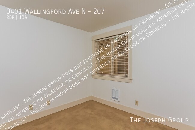 Building Photo - 3401 Wallingford Ave N