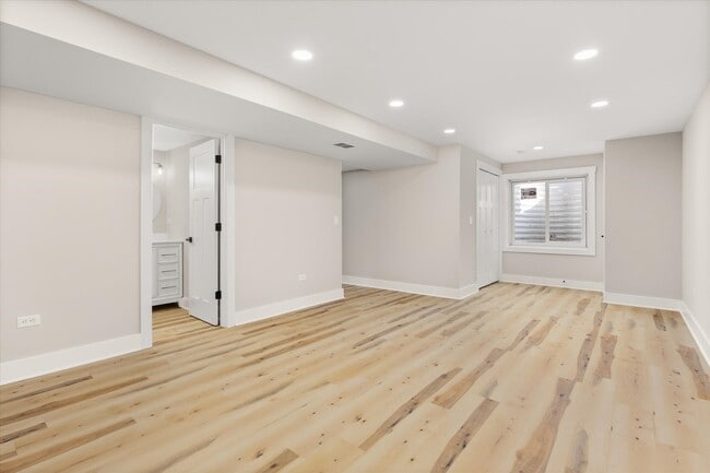 Building Photo - 110 Kevin Dr