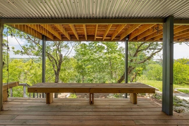 Building Photo - 9215 Spicebrush Dr