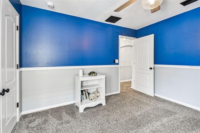 Building Photo - 5907 Beaconpark St