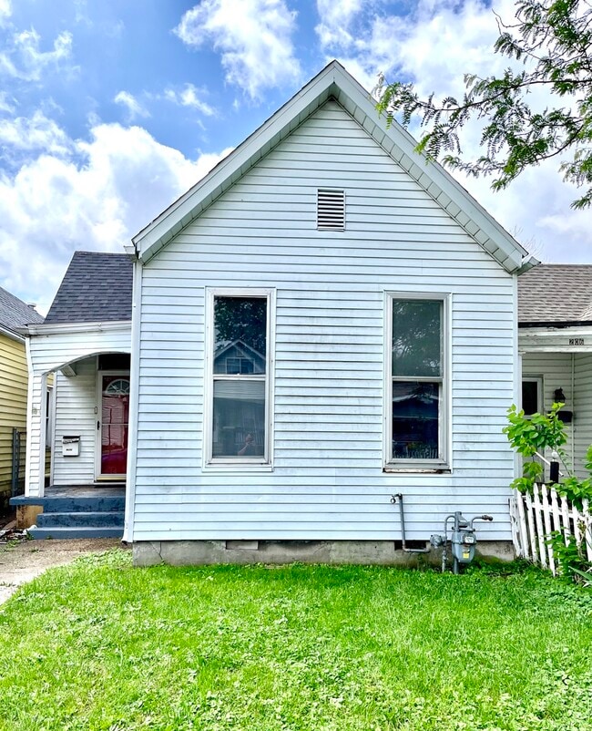 Primary Photo - 204 W Louisiana St