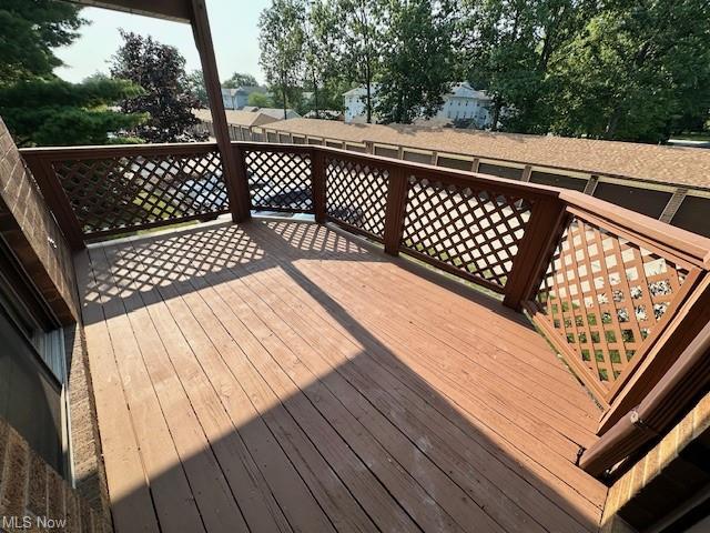 Building Photo - 8663 Scenicview Dr