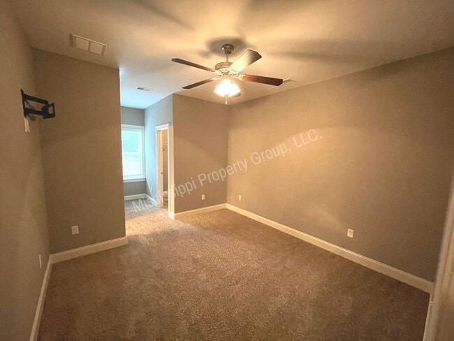 Building Photo - 4BR/4.5BA For Rent