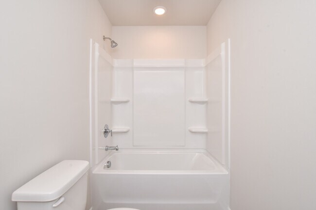 Building Photo - 717 McKissick Dr