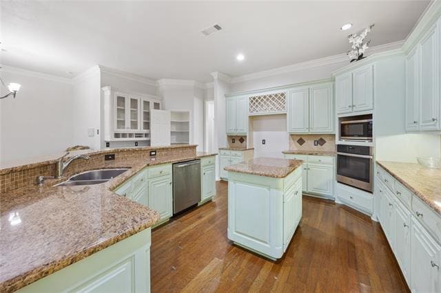 Building Photo - 2108 Royal Dominion Ct