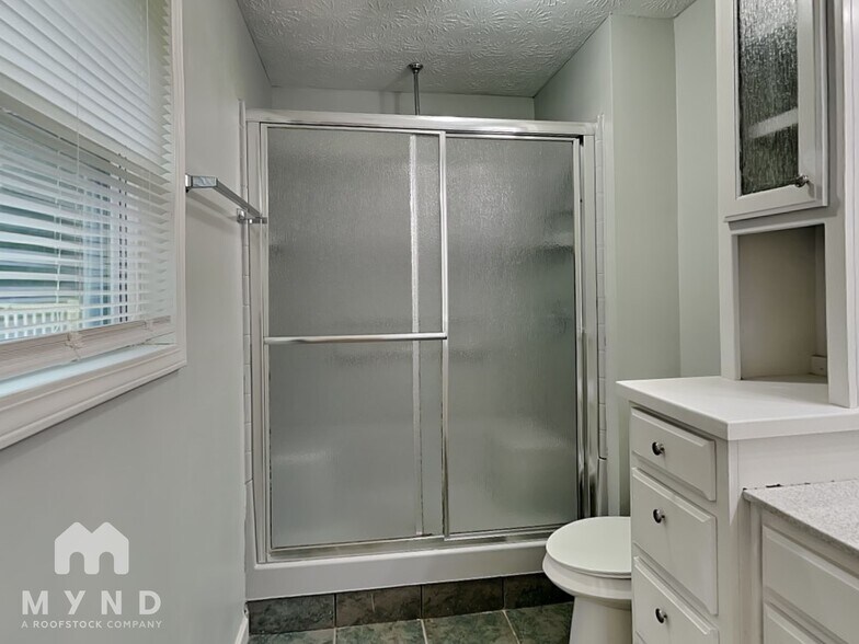 Building Photo - 85 Melton Way