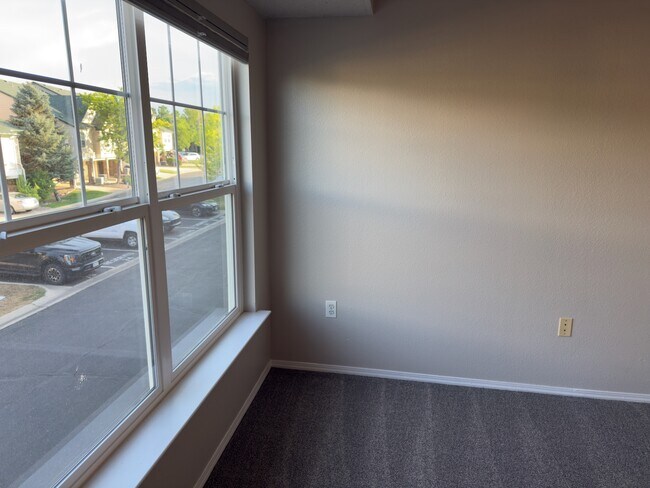 Building Photo - 2069 Eagle Ave