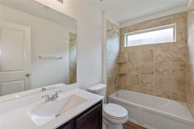 Building Photo - 138 Esparza Dr