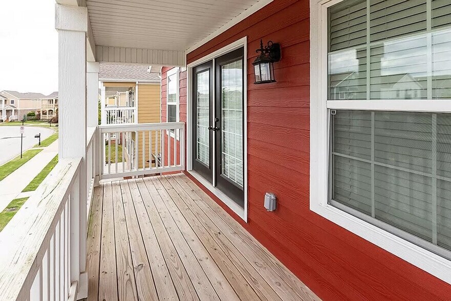 Building Photo - 4165 W Marlowe Ln