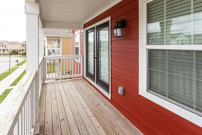 Building Photo - 4165 W Marlowe Ln