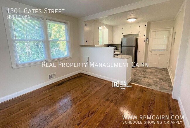 Building Photo - 1301 Gates St