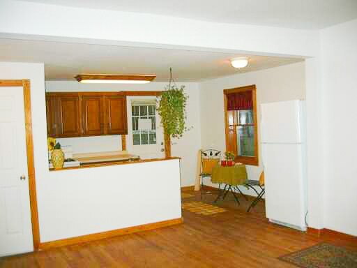 Building Photo - 301 Shore Road