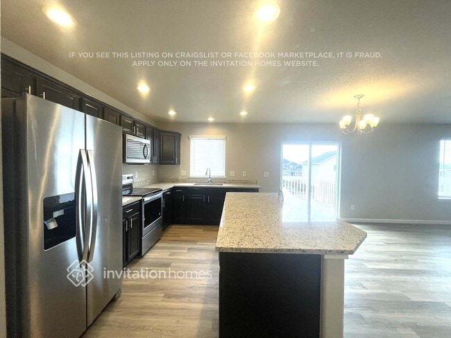 Building Photo - 10865 Nolin Dr