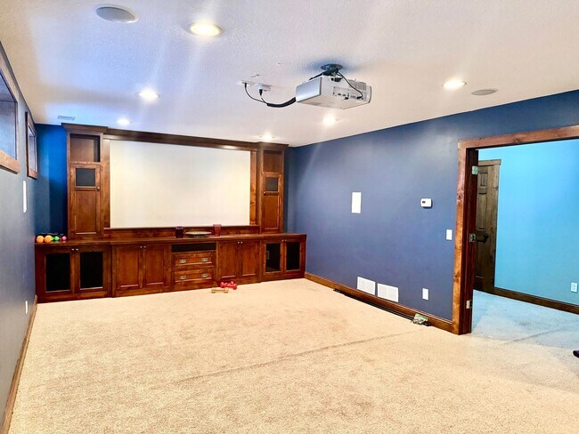 Building Photo - 4 Bed | 3 Bath | 2-Car Garage | Pet Friendly | Cobblestone Community -Available May 1st.