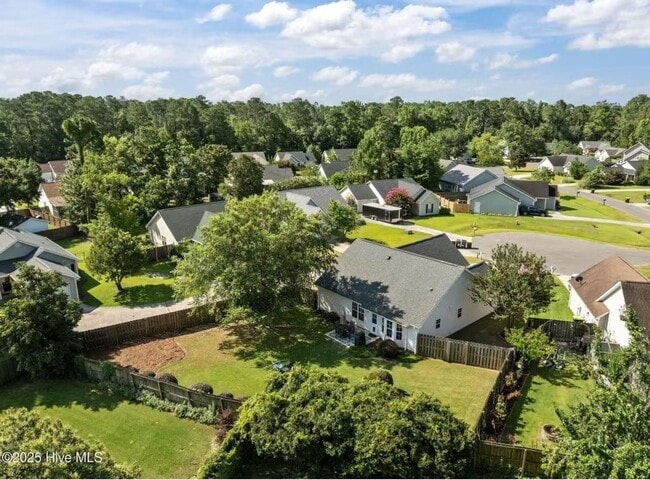 Building Photo - 10024 Birch Pl