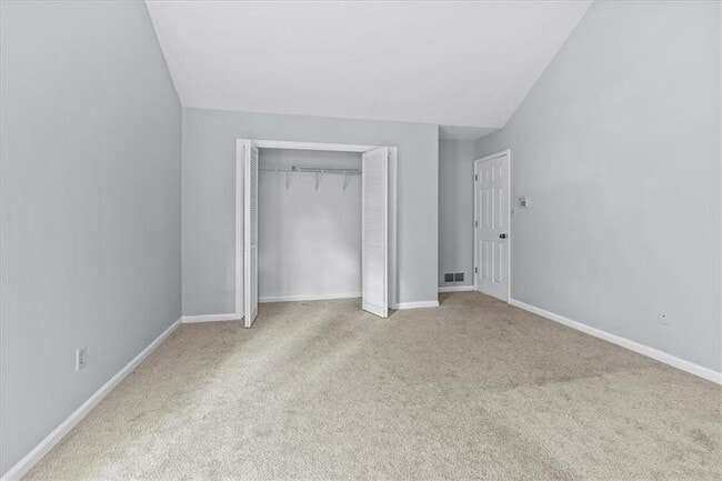 Building Photo - 430 Booth Cir SW