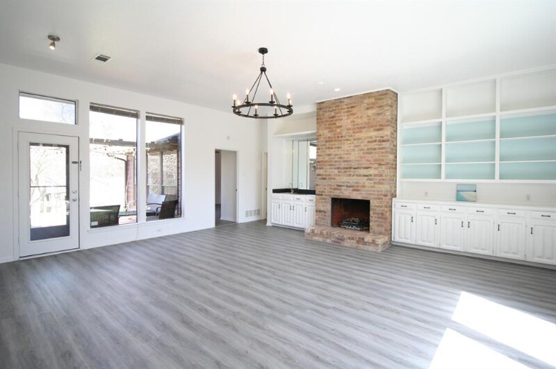 Primary Photo - 16933 Davenport Ct