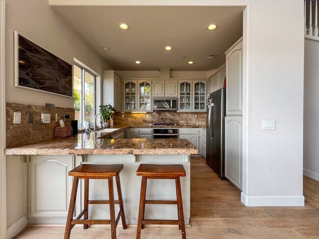 Building Photo - 35 Regatta Way