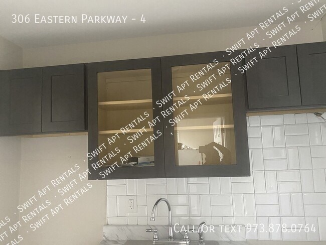 Building Photo - 306 Eastern Pkwy