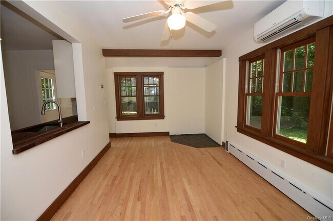 Building Photo - 5 Brevoort Rd