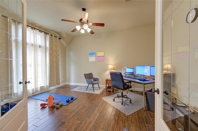 Building Photo - 27718 Lakeway Trail Ln