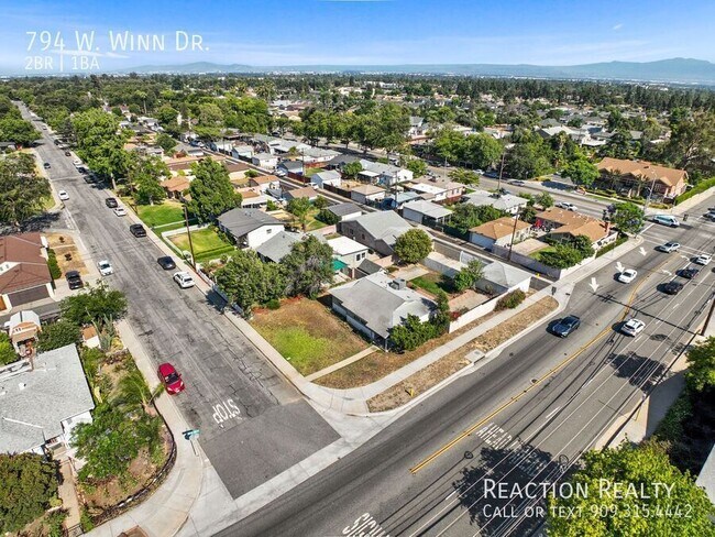 Building Photo - 794 W Winn Dr