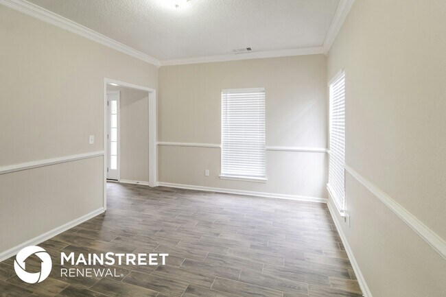 Building Photo - 2031 Great Oaks Ct