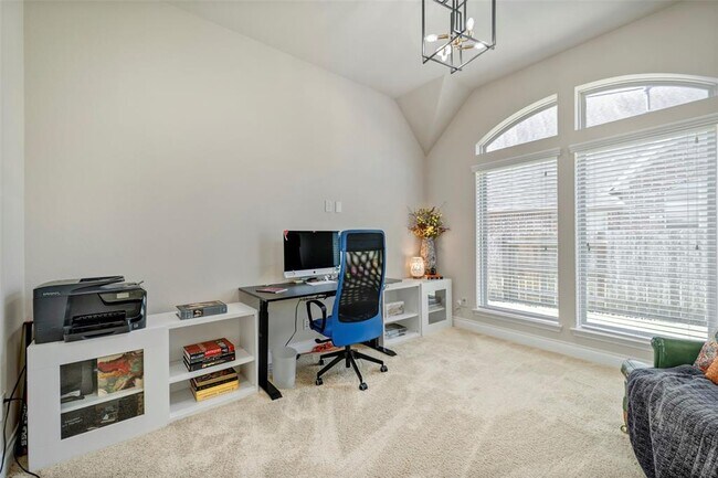 Building Photo - 17638 Cleeves Dr