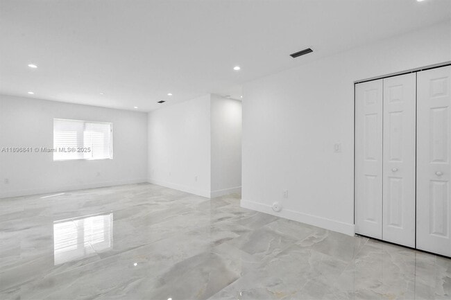 Building Photo - 2924 NW 58th St
