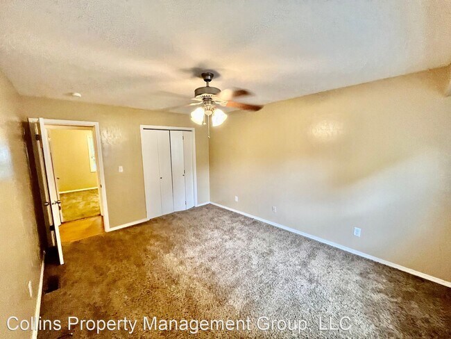 Building Photo - 4 br, 2.5 bath House - 3332 S Robberson