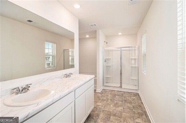 Building Photo - 568 Whitman Ln