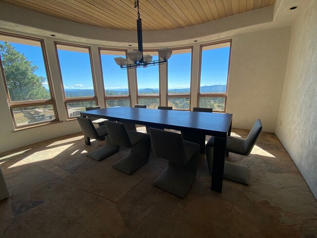 Building Photo - Privacy and Spectacular Views in Hesperus