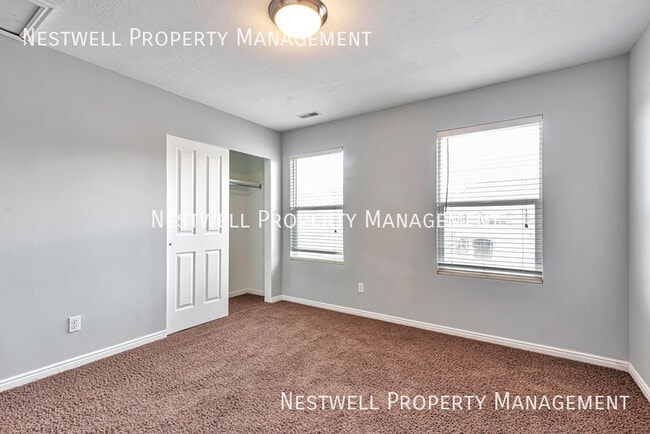 Building Photo - Beautiful Lehi Home in Prime Location!