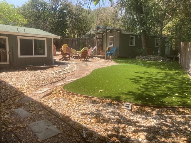 Building Photo - 6614 Bradley Dr