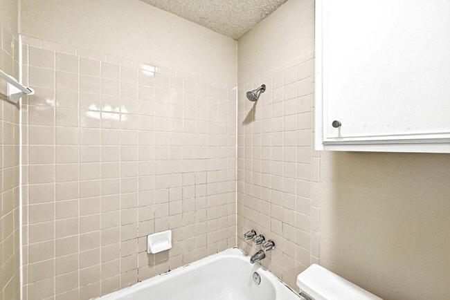 Building Photo - 2706 Salado St
