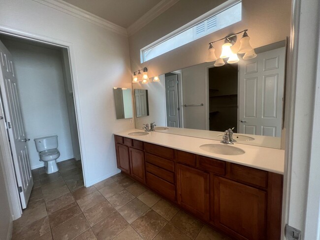Building Photo - Apple Valley 55 + Senior Resort Living Com...