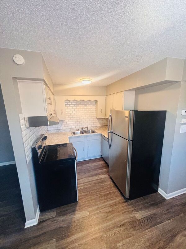 Building Photo - 9 Meredith Ct