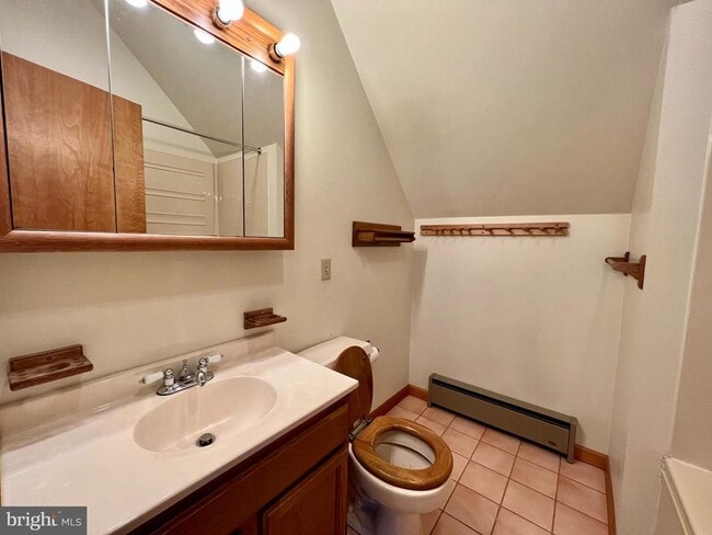 Building Photo - 148 Fieldstone Ln